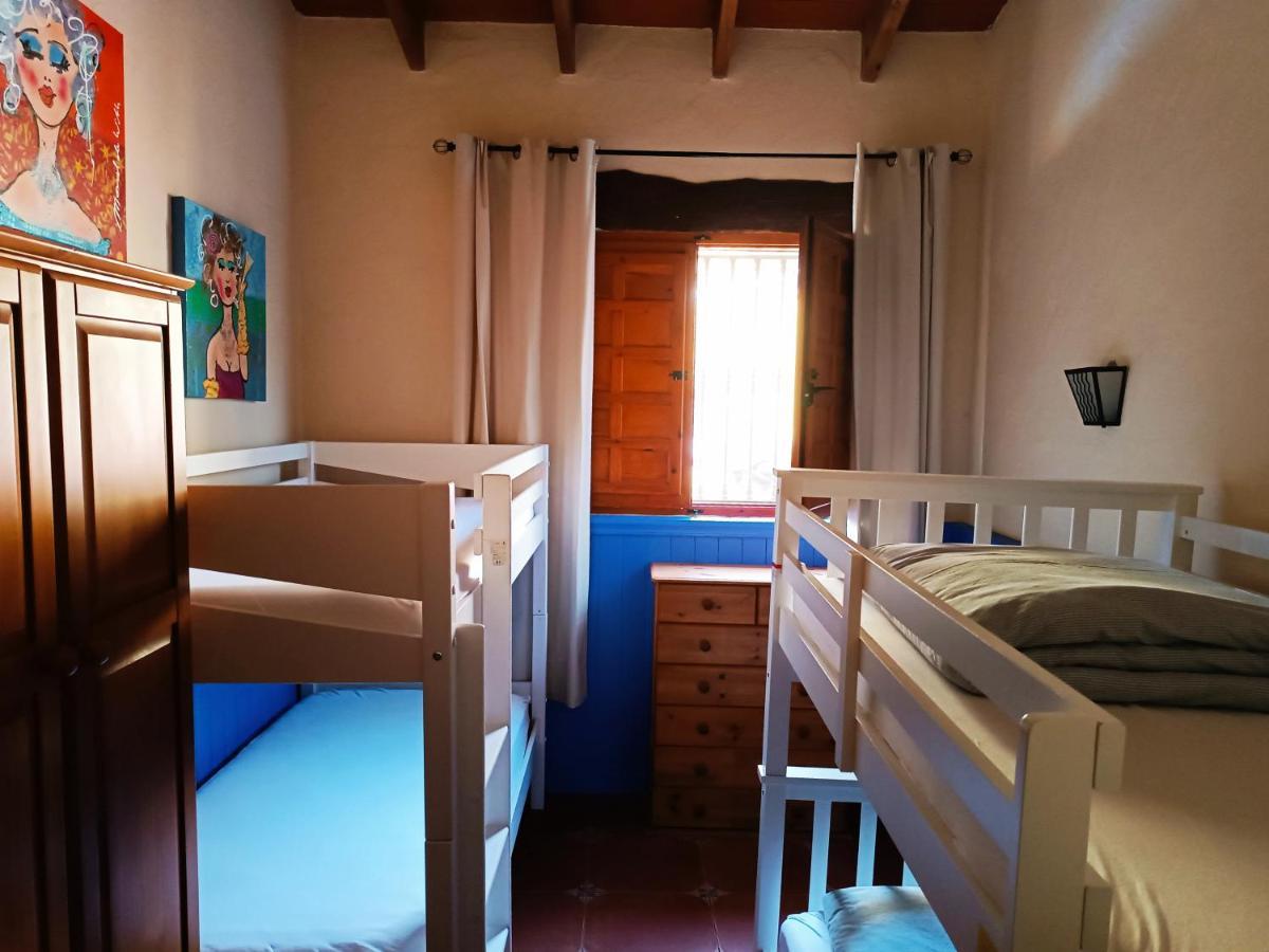 ซันนี วิสตา Bed & Breakfast Pinoso ภายนอก รูปภาพ