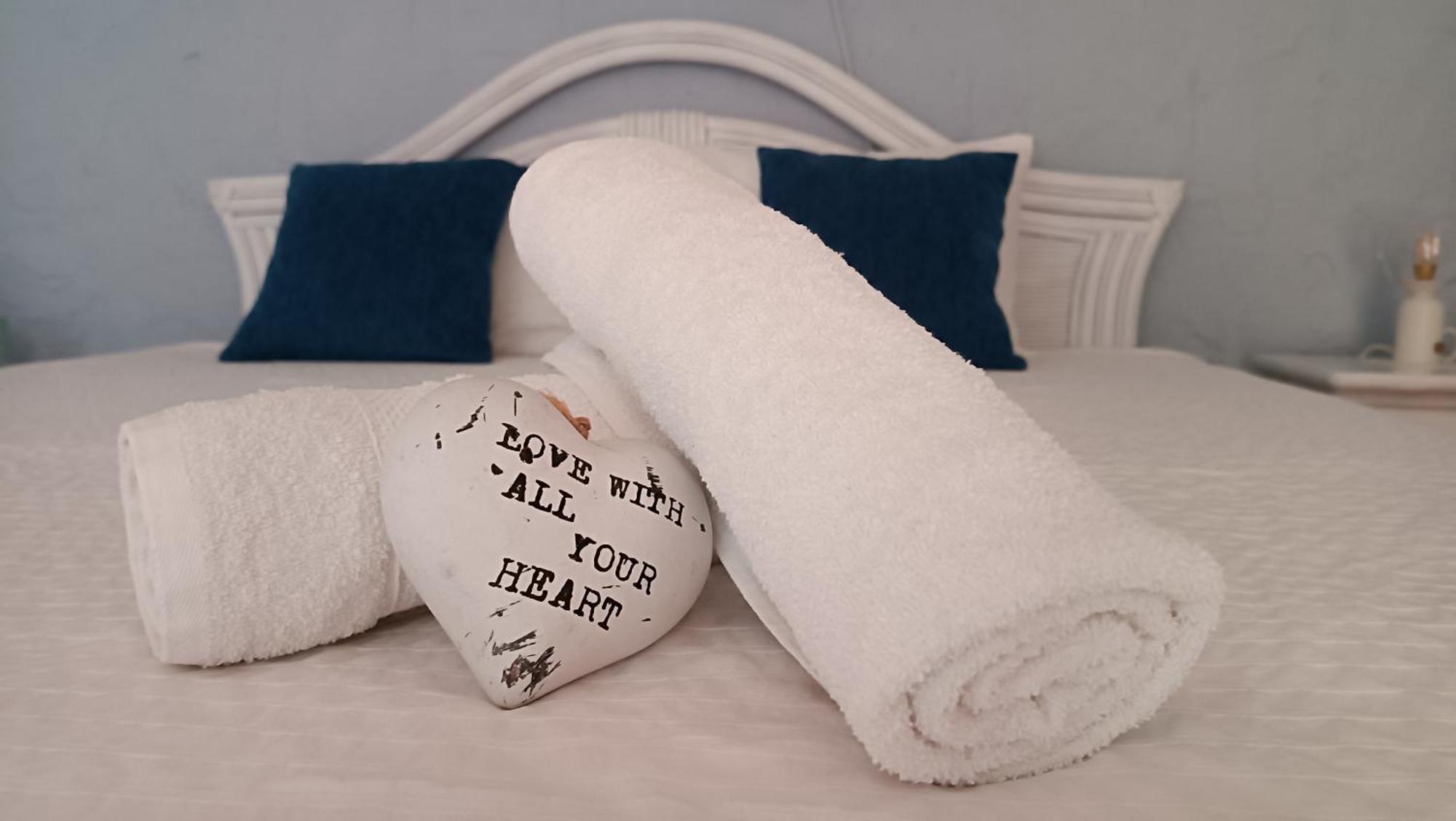 ซันนี วิสตา Bed & Breakfast Pinoso ภายนอก รูปภาพ